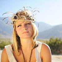 ellem-575102-w200.jpg