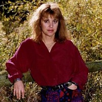 suzi-quatro-42434-w200.jpg