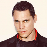 tiesto-649906-w200.jpg