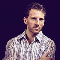 miro-jaros-610478-w200.jpg