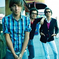 phoenix-311530-w200.jpg