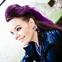 anette-olzon-494835-w200.jpg