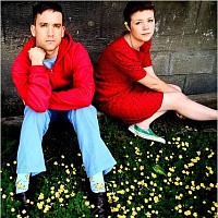 xiu-xiu-433367-w200.jpg