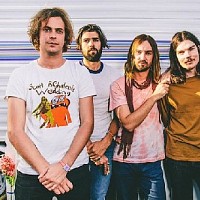 tame-impala-575036-w200.jpg