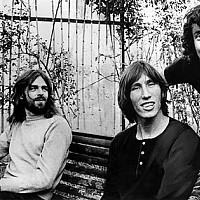 Pink Floyd – Coming Back to Life Lyrics