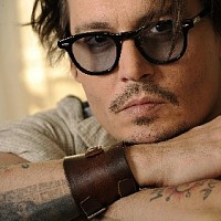 johnny-depp-465269-w200.jpg