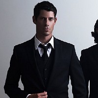 big-gigantic-579292-w200.jpg