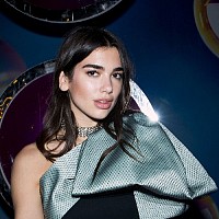 Dua Lipa 