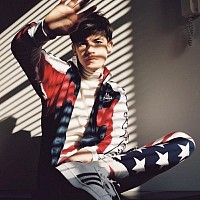 declan-mckenna-592270-w200.jpg